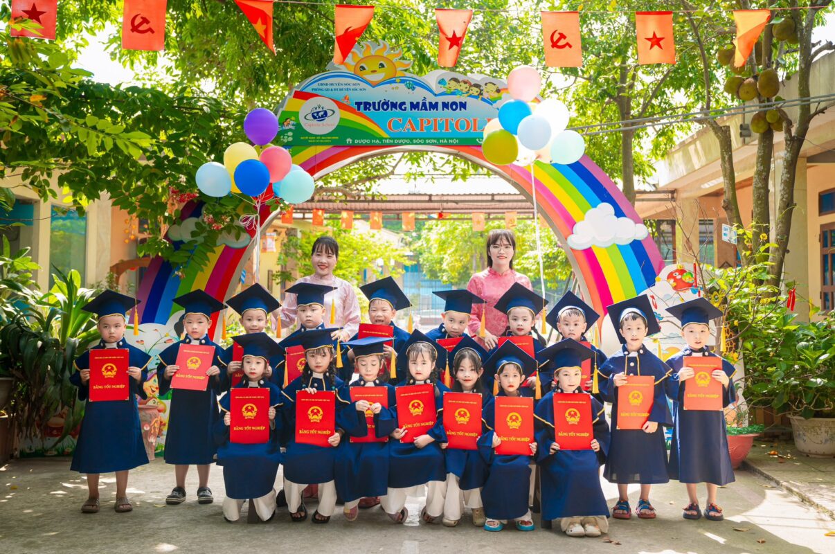 BẠN PHẠM NGỌC MINH ANH - HỌC SINH 5 TUỔI CÓ NHỮNG BƯỚC TRƯỞNG THÀNH ĐẦU ĐỜI TẠI NGÔI TRƯỜNG CAPITOLE THÂN YÊU 9