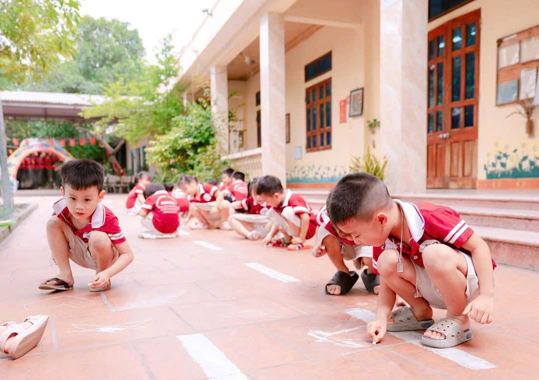 MỘT GÓC SÂN – MỘT KHOẢNG TRỜI, CÁC CON THỎA SỨC SÁNG TẠO 1789309565098 1580505044722237234 3569167316574731349 0279da3ab24576d844f128c17caff9a0