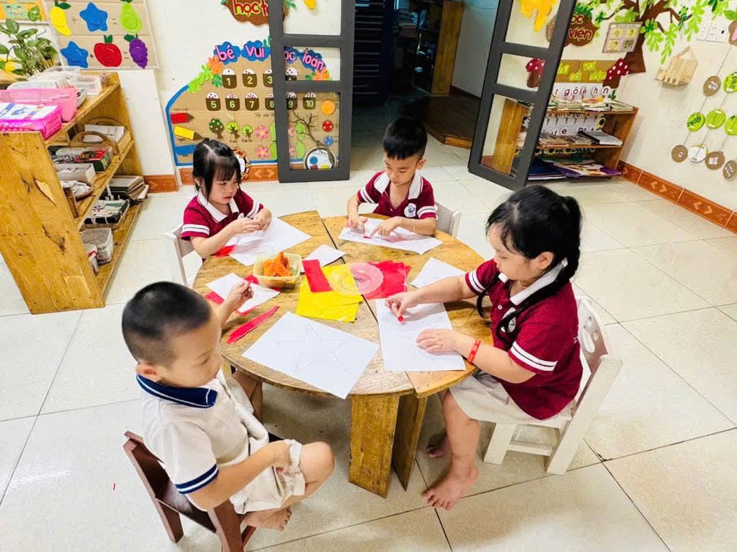 MỖI LÁ CỜ NHỎ – MỘT TÌNH YÊU LỚN DÀNH CHO TỔ QUỐC 🇻🇳 1789310202191 1580505044722237234 3569167316574731349 378862c2ae9e1fb3f8bea1e39bc11853