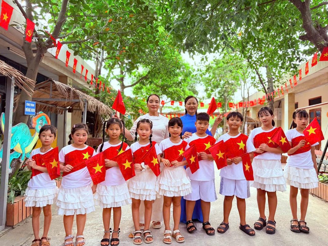 TIẾNG TRỐNG KHAI TRƯỜNG VANG LÊN – MỞ ĐẦU HÀNH TRÌNH TRƯỞNG THÀNH MỚI 1789310784471 1580505044722237234 3569167316574731349 1d5e641cc3e8a256c4ee8ef1518d747d